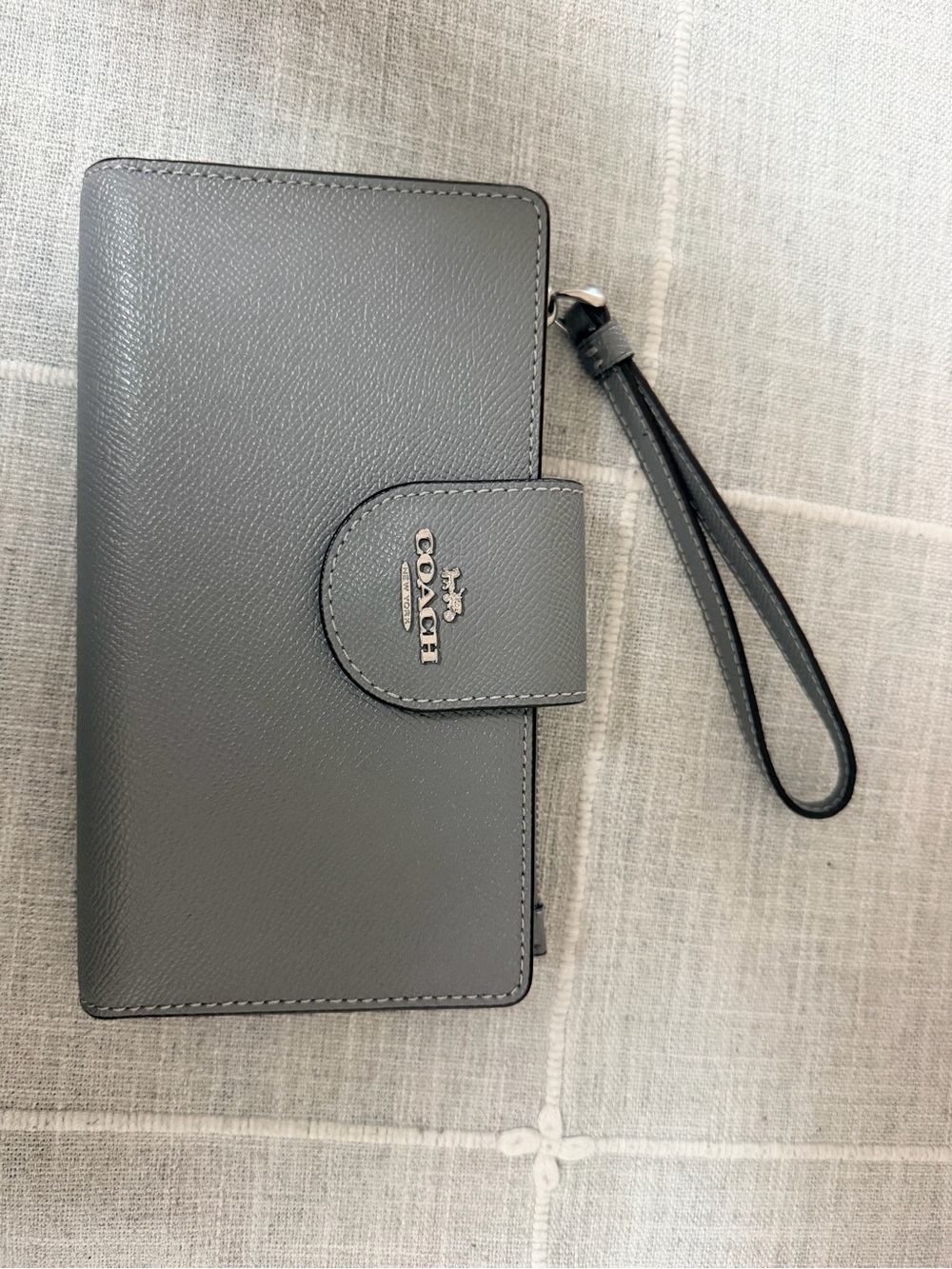 Coach Gray Leather Wristlet Tech Wallet with Strap NWT
